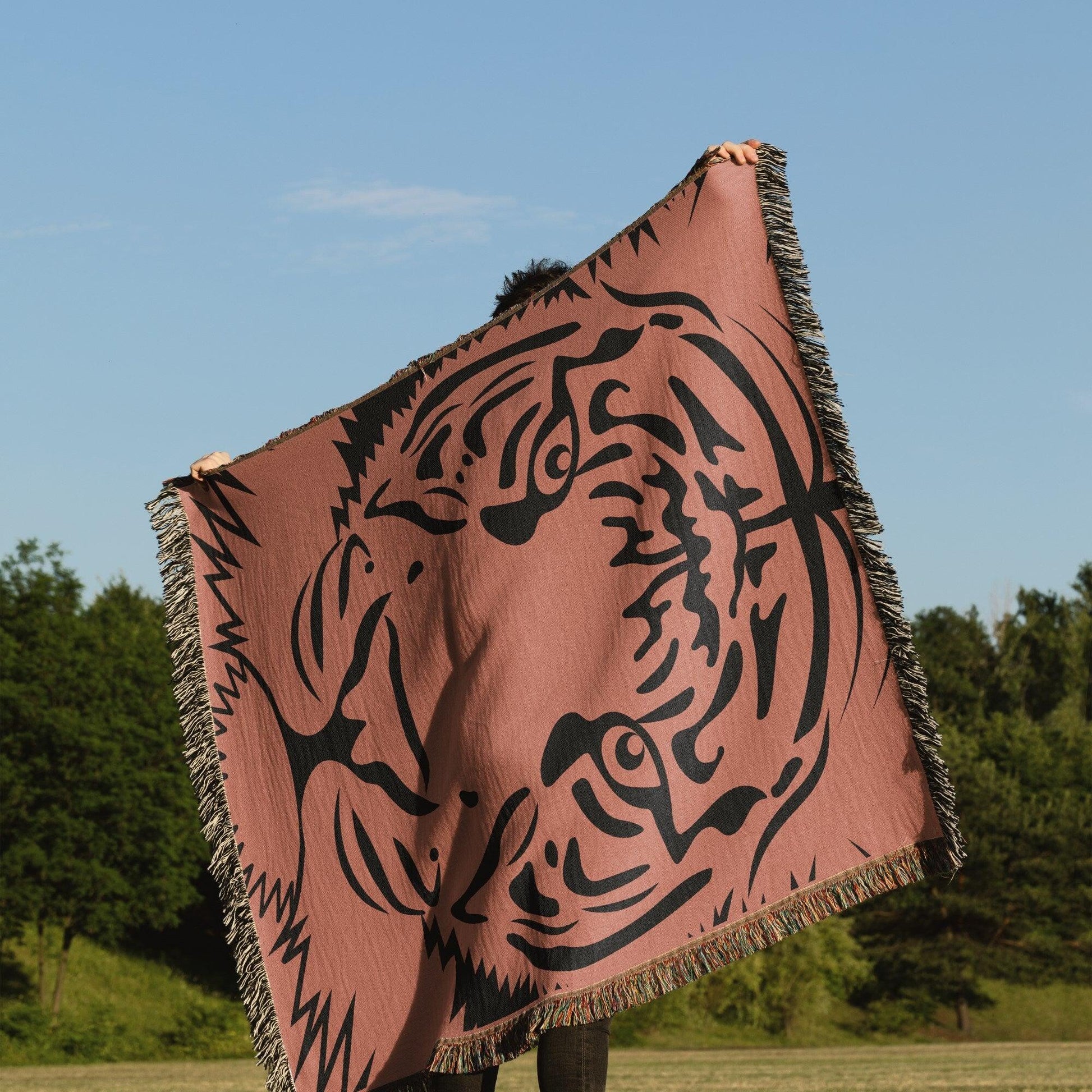 Tiger Woven Blanket - Artkins Lifestyle