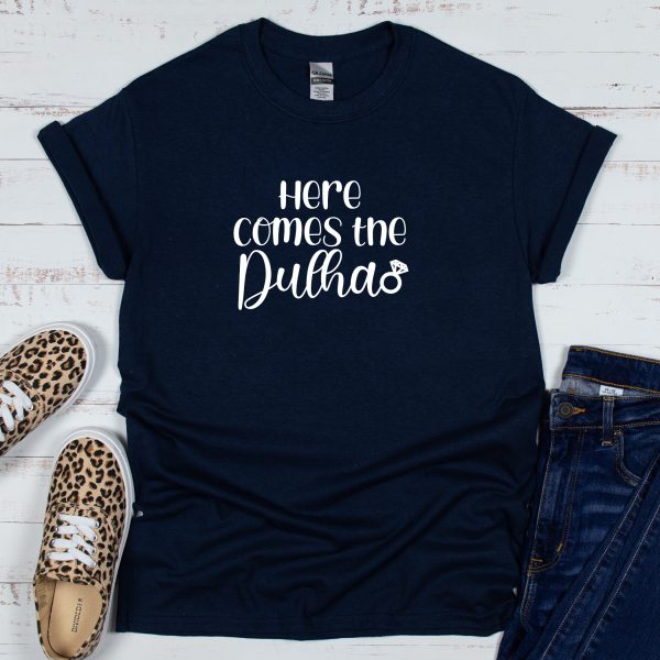 Close-up of Dulhan Dulha print with double-stitched neckline detail