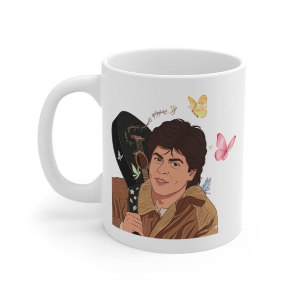 Artkins DDLJ guitar scene mug, fan art Bollywood coffee cup top-down view